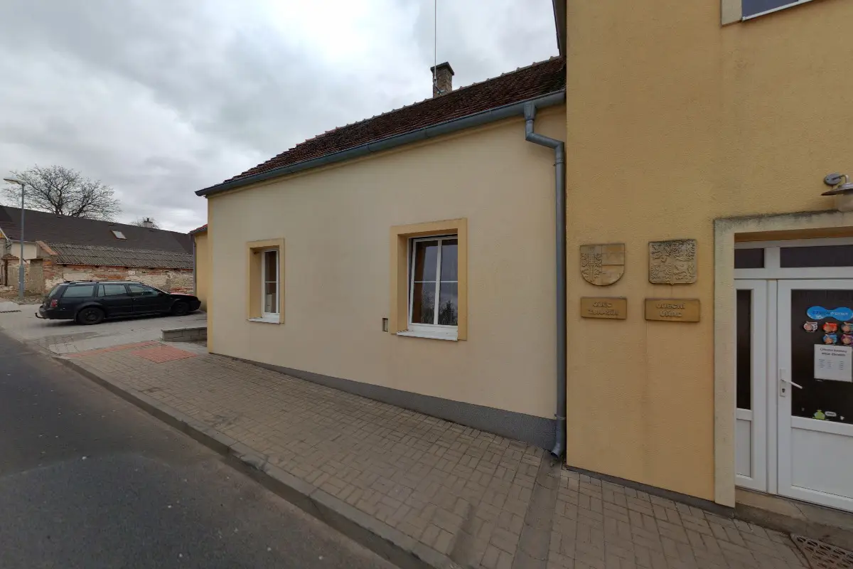 Obecní knihovna Zbrašín